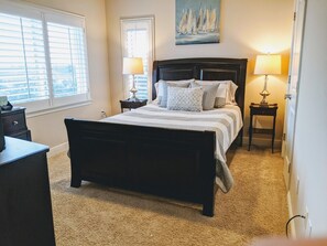 3 bedrooms, desk, iron/ironing board, travel cot