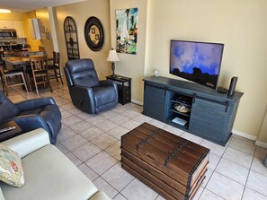 Smart TV, DVD player