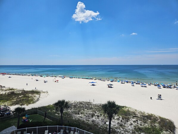 On the beach - Beautiful Ocean Front Condo in Orange Beach....Affordable Prices (Orange Beach)