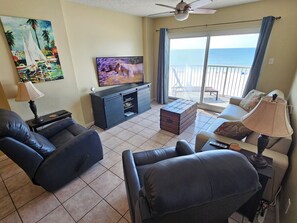 Smart TV, DVD player - Beautiful Ocean Front Condo in Orange Beach....Affordable Prices (Orange Beach)