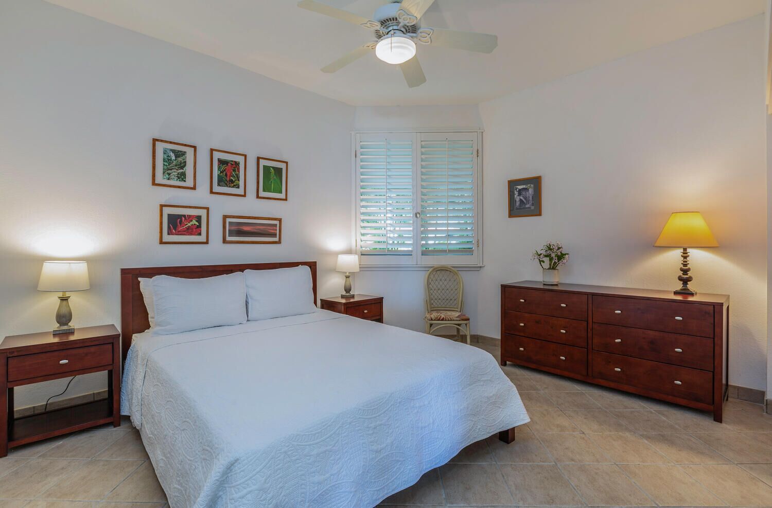 2 bedrooms, iron/ironing board, travel crib, free WiFi