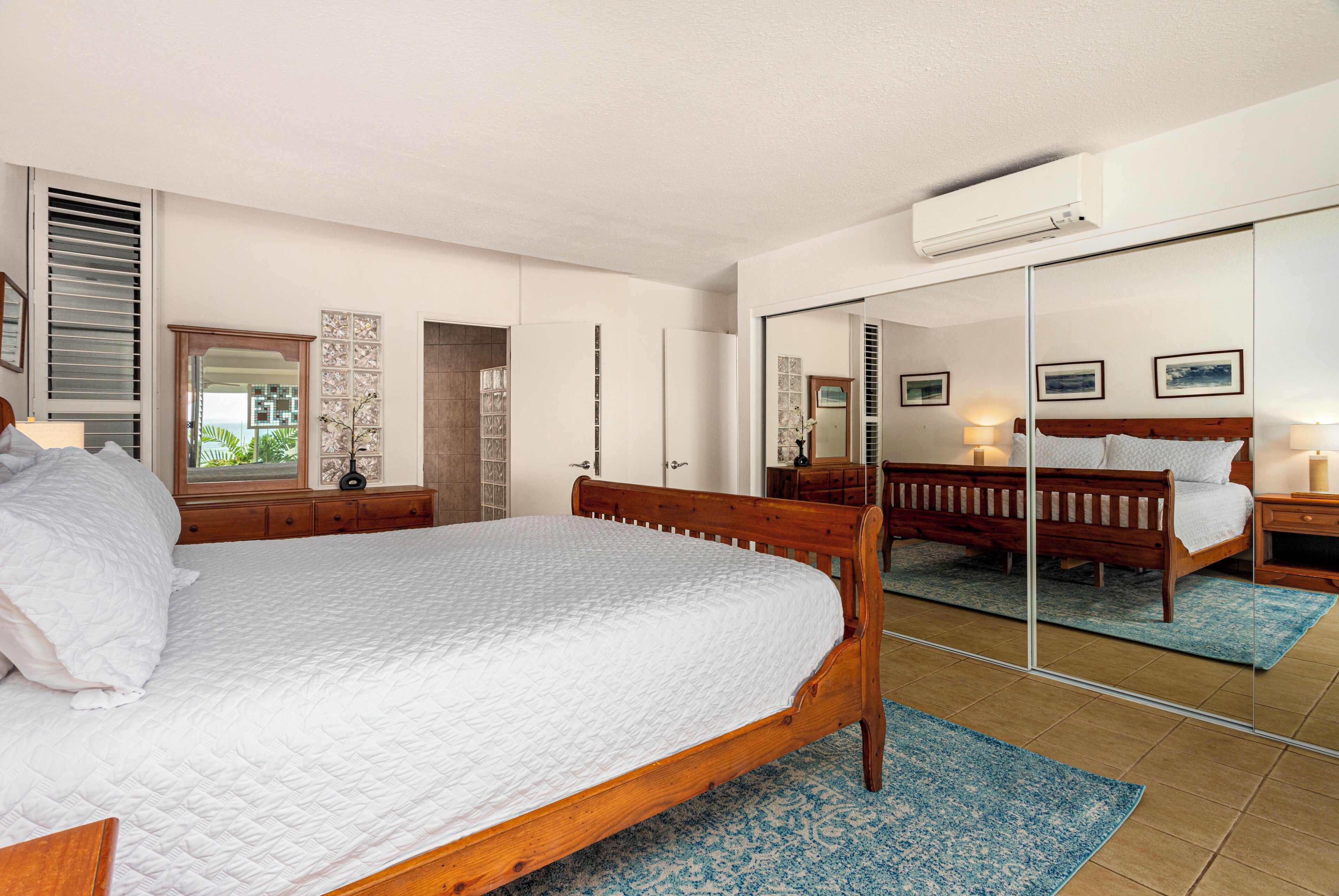 2 bedrooms, iron/ironing board, travel crib, free WiFi