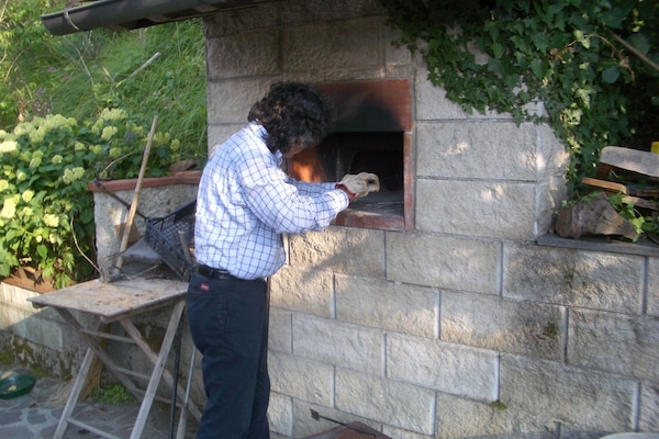 preparing brick oven