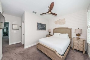 4 bedrooms, iron/ironing board, free WiFi, bed sheets