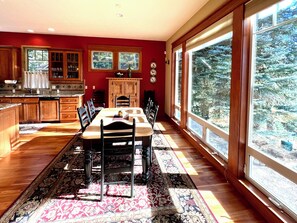 Dining - On the Payette River - beauty, comfort, gourmet kitchen  (McCall)