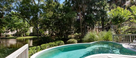 Outdoor pool, a heated pool