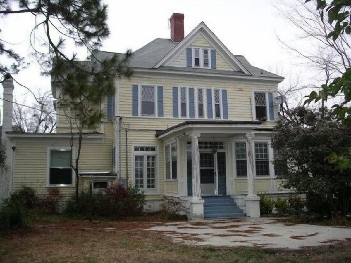 Beautiful Renovated Historic Home In Kinston Historic District