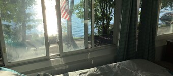  Sunny Side Up, a Four Season Lakefront Retreat with Dock on Findley Lake. 