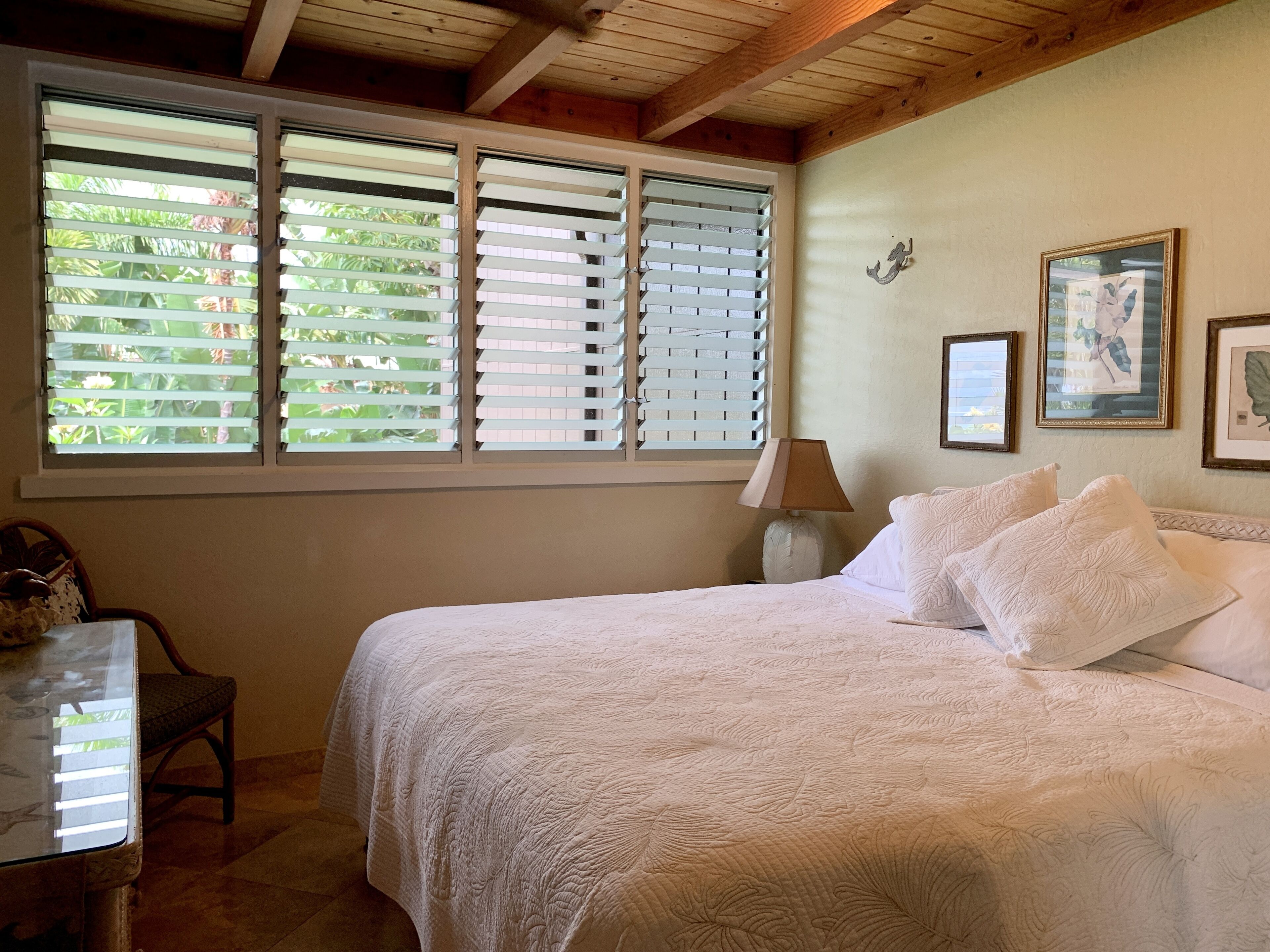 2 bedrooms, in-room safe, travel crib, free WiFi