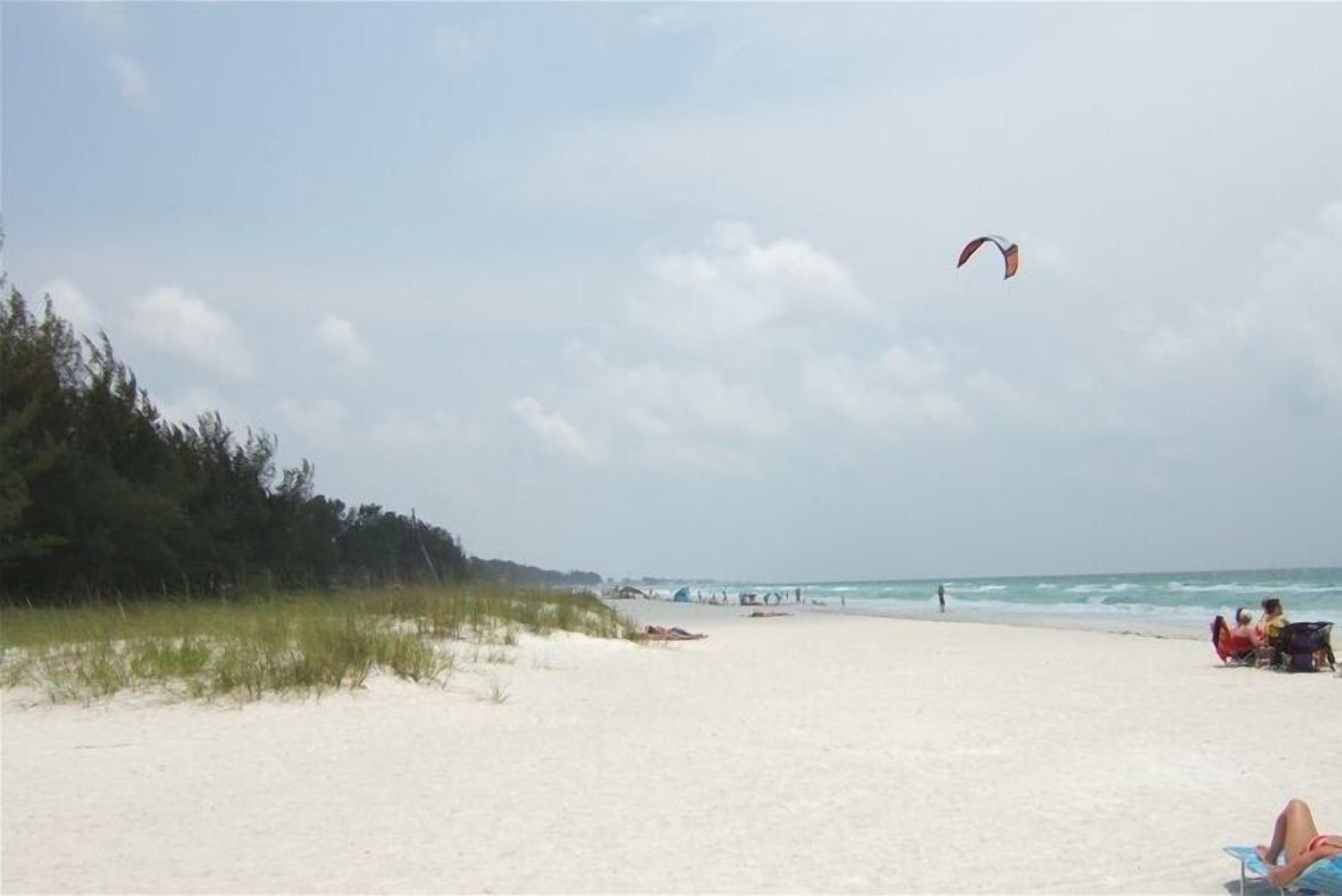 Ubicación a pie de playa, tumbonas y toallas de playa