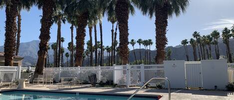 Piscina externa, piscina aquecida