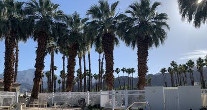 Charming and Contemporary 5 Star PGA West Condo Stadium on11th Tee Box Lic100888