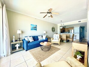 Smart TV, DVD player