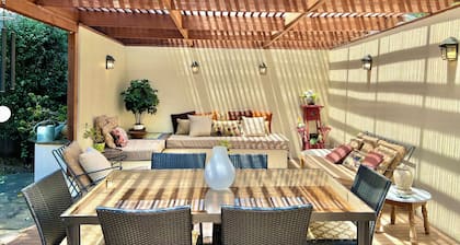 Casa Alta ~ Hot Tub ~ Near Oxbow Market & Downtown !