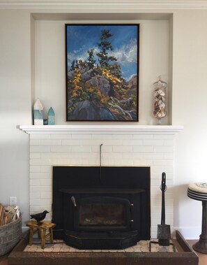 Interior - Oceanfront Home with Spectacular Views (Salt Spring Island)