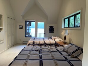 5 bedrooms, WiFi, bed sheets, wheelchair access