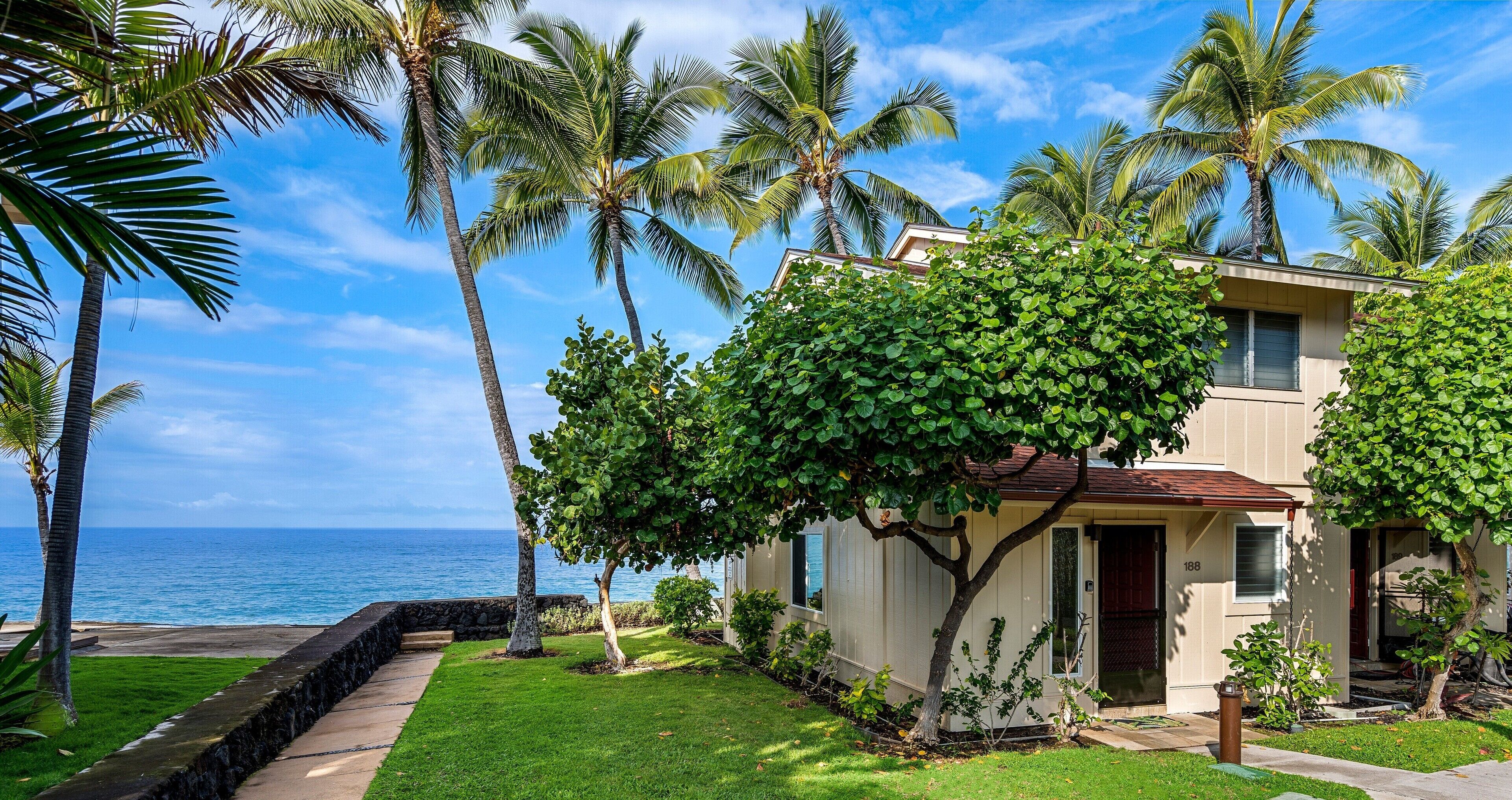 Truly Oceanfront Townhome! 180 degree ocean views - Ground level lawn and lanai