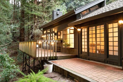 Idyllic Mill Valley cottage next to Muir Woods