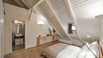 3 Schlafzimmer, Schreibtisch, schallisolierte Zimmer