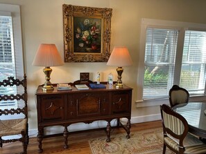 Interior - Charming 1920 s St. Augustine Home. One Small Pet Allowed (Saint Augustine)