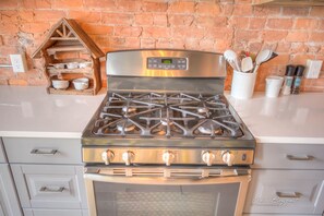 Fridge, microwave, oven, stovetop - Your Nest Away From Home (Missoula)