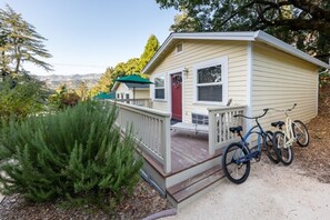 Exterior - Comfort and Style in Our Queen Cottage (Calistoga)