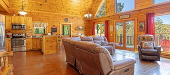 Cabin w/ Mtn Views, Dogs OK!