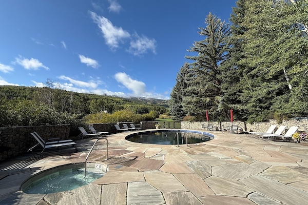 Piscine extérieure, piscine chauffée