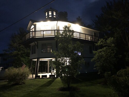 Stay in the landmark Lighthouse!