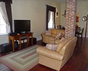 Smart TV, reproductor de DVD, libros, estéreo
