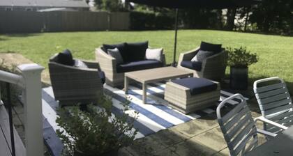 Private Setting /Walk to Historic Hyannis Ctr. ,Close to Beaches,Free Beach Pass