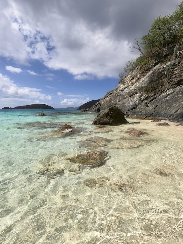 Camastros y toallas de playa