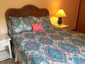 2 slaapkamers, een strijkplank/strijkijzer, wifi, beddengoed