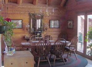 Dining - 3200 Square Foot Log Home Near Branson! (Hollister)