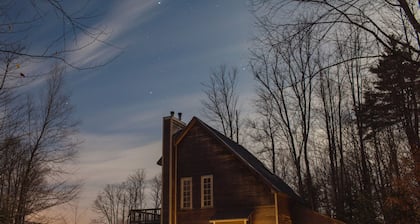 Hermosa casa de vacaciones con vistas en Newfane, Vermont, cerca del monte. Nieve