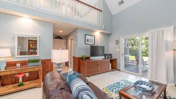 Televisor intel·ligent i llibres