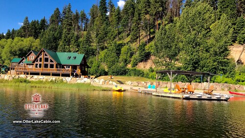 Lakefront, 5 Bedroom "Aspen" Lodge on Otter Lake 