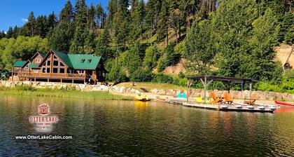Lakefront, 5 Bedroom "Aspen" Lodge on Otter Lake