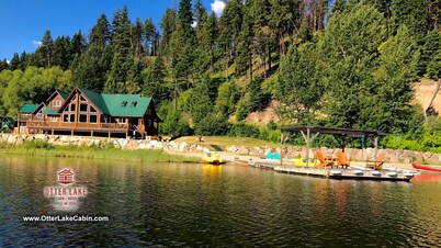 Lakefront, 5 Bedroom "Aspen" Lodge on Otter Lake 