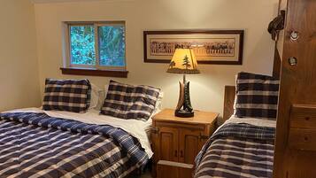 3 bedrooms, free WiFi, bed sheets