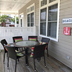 Outdoor dining - 7/4/2026 - 7/11/2026 NOW available! Will book quickly. (Ocean City)