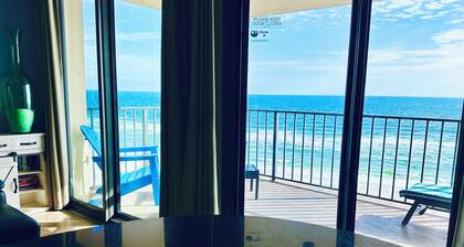 LAVISH OCEAN OASIS! DIRECTLY on the GULF, POWDERED SAND - ABUNDANT AMENITIES!