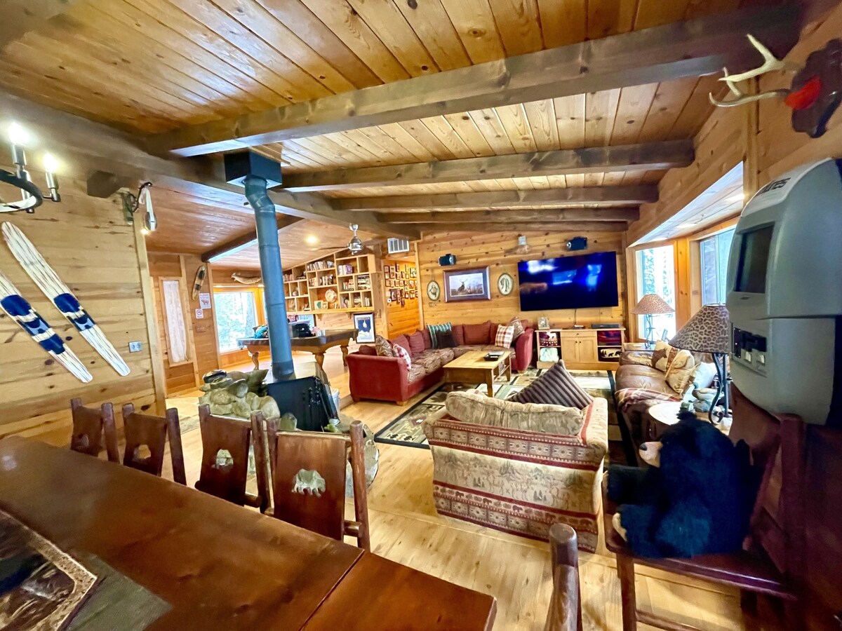 Spectacular Mountain Home: Near Heavenly, Tahoe Rim Trail, Family Friendly, 10