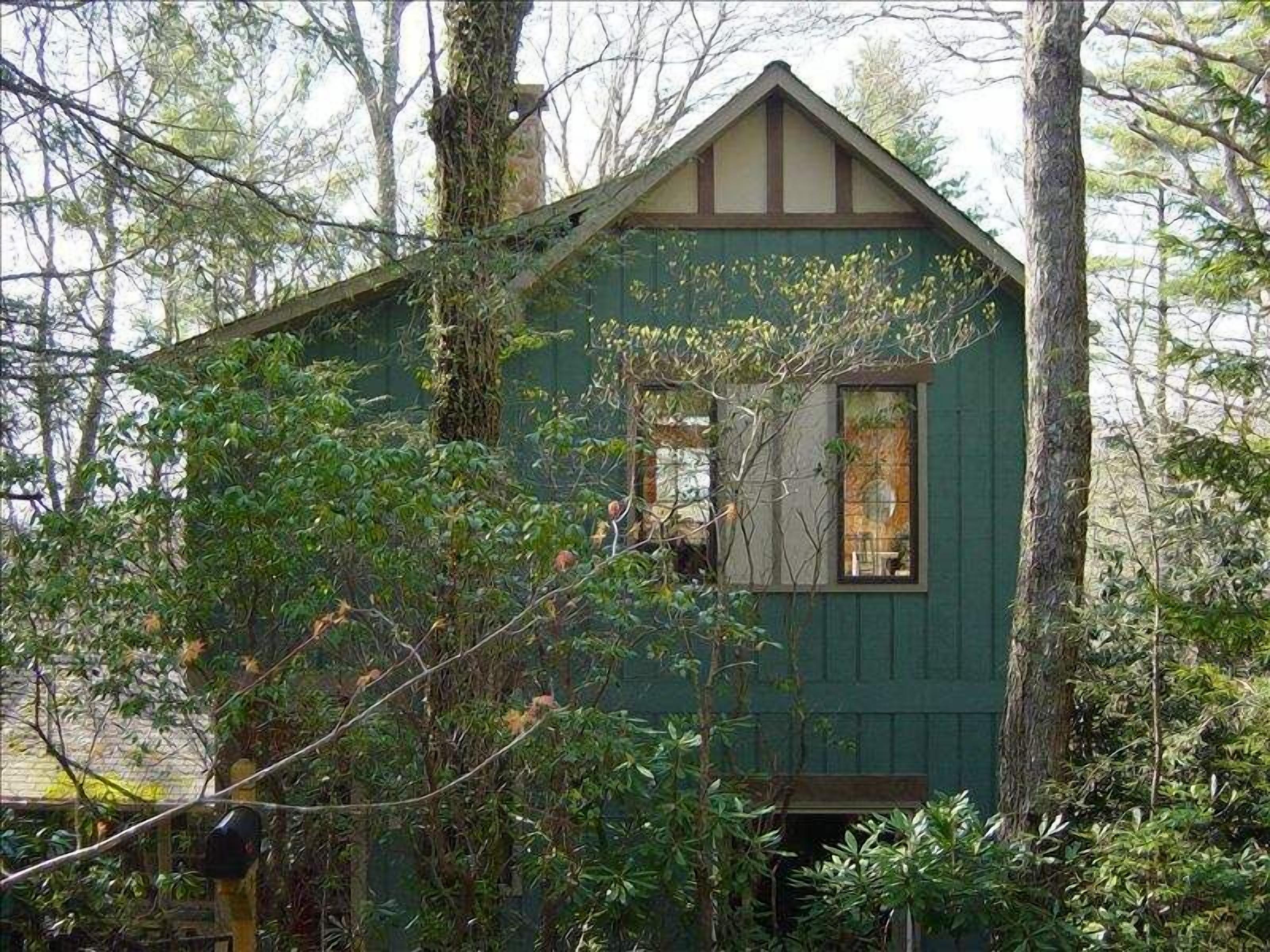 Top 10 PetFriendly Rentals In Highlands, North Carolina Updated 2024