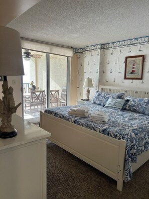 3 makuuhuonetta, silitysrauta/-lauta, ilmainen Wi-Fi, vuodevaatteet