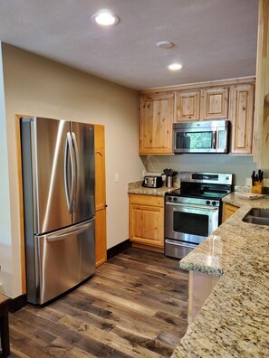 Fridge, microwave, oven, stovetop - Top Rated Old Town Condo; Walking distance to Slopes, Main Street & More! (Park City)