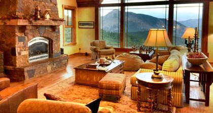 5250 Sq Ft. 5-Star Mountain Home 360 ° Peak & Valley Näkymät