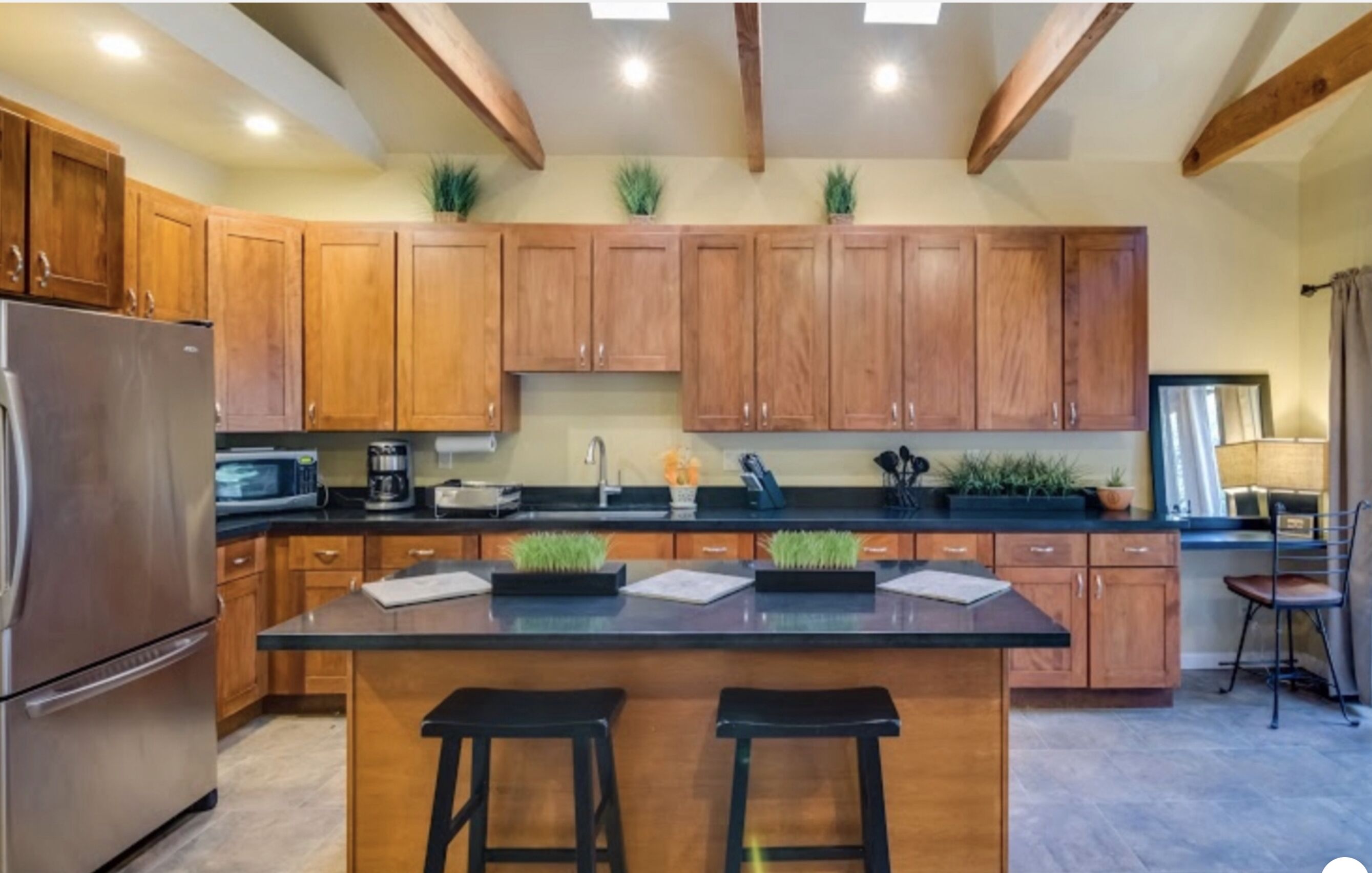 The Abode in Downtown Los Gatos 