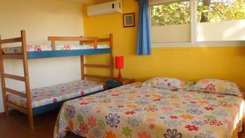 3 bedrooms, travel crib, free WiFi, bed sheets