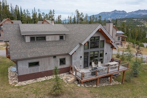 Exterior - Big Sky Vacation Rentals: Homestead 5 Claim Jumper (Big Sky)